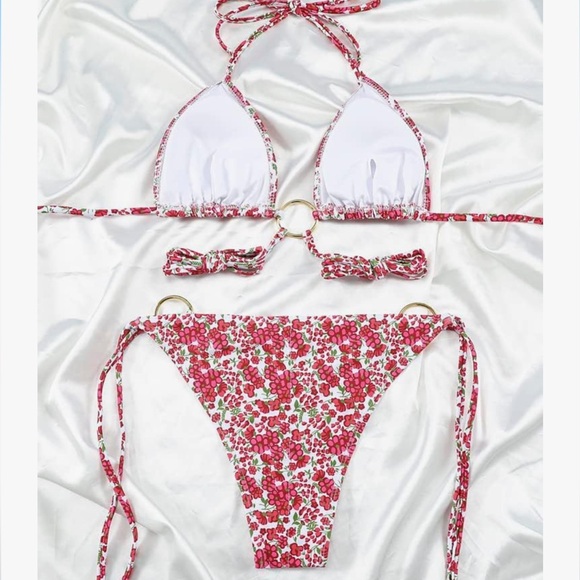 bikini bundle 💕 - Picture 9 of 16